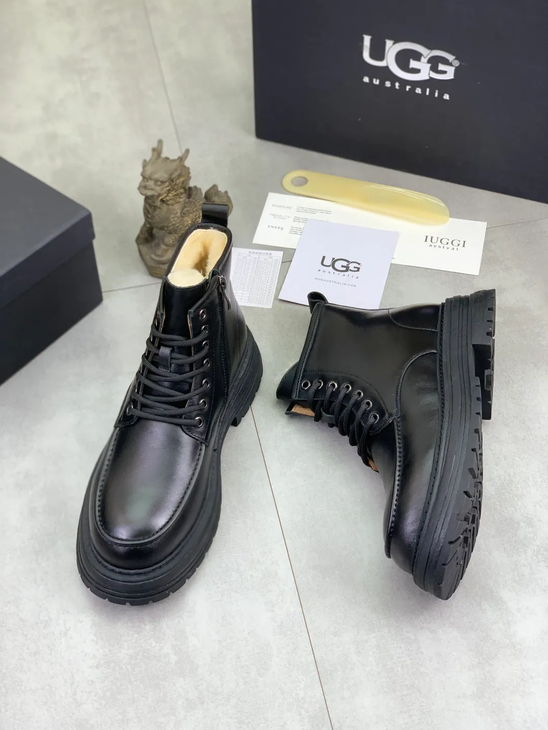 Men's men's shoes 💰P660 New arrival 🆕🆕🆕 IUGGI Men's British retro Martin boots Winter new men's outdoor hiking boots First layer of cowhide on the outside and wool on the inside Comfortable and warm Rubber sole sole Non-slip and firm Trendy and fashionable Casual and versatile Size: 38-44 (45 customized) Color: three colors